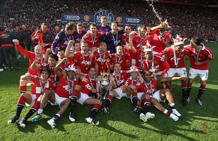 更是上海足 更是上海足